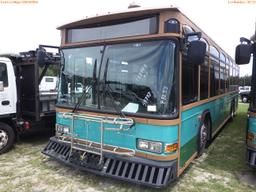 8-08233 (Trucks-Buses)  Seller: Gov-Manatee County 2011 GILL G27B102N4