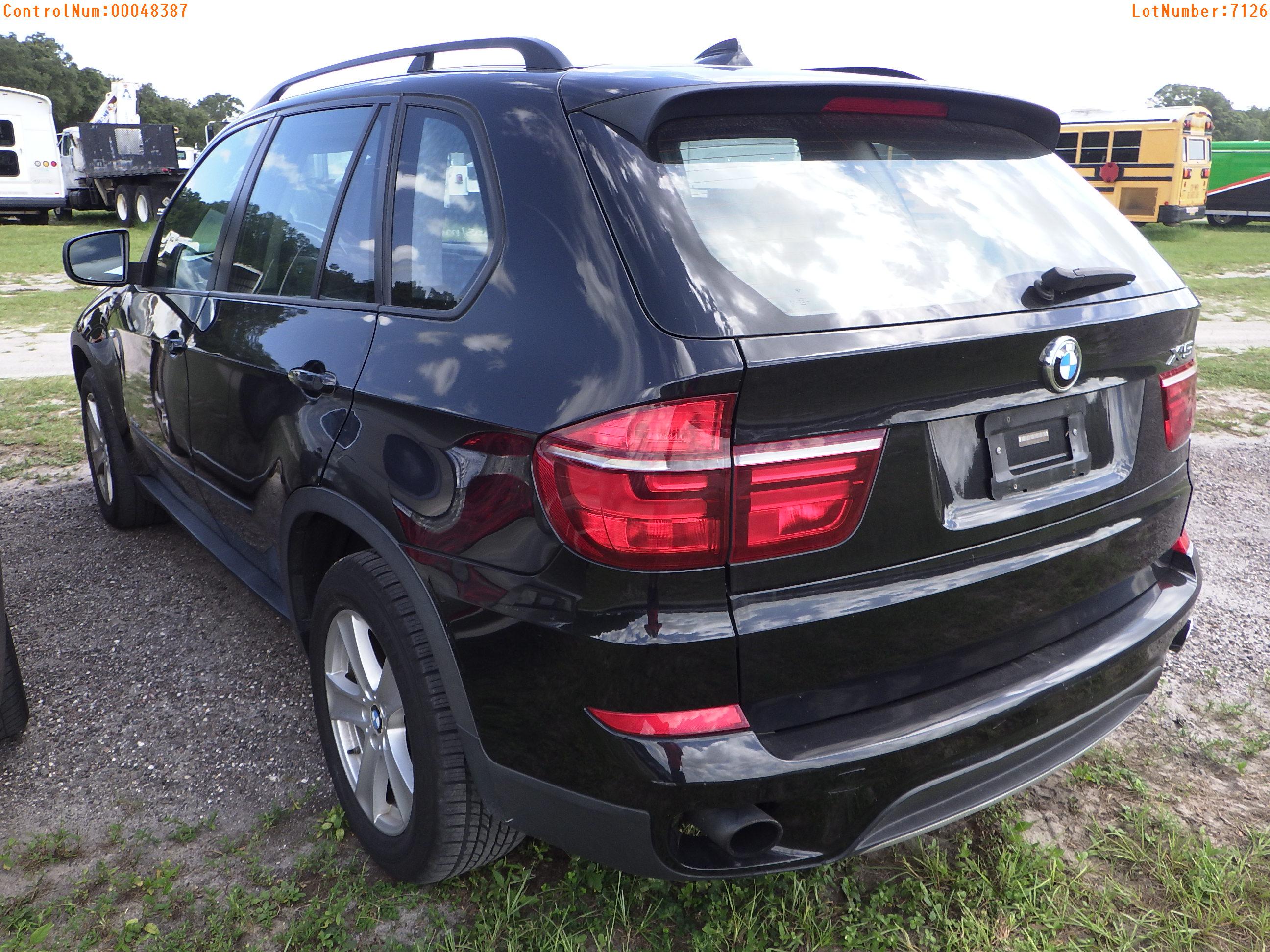 8-07126 (Cars-SUV 4D)  Seller:Private/Dealer 2011 BMW X5