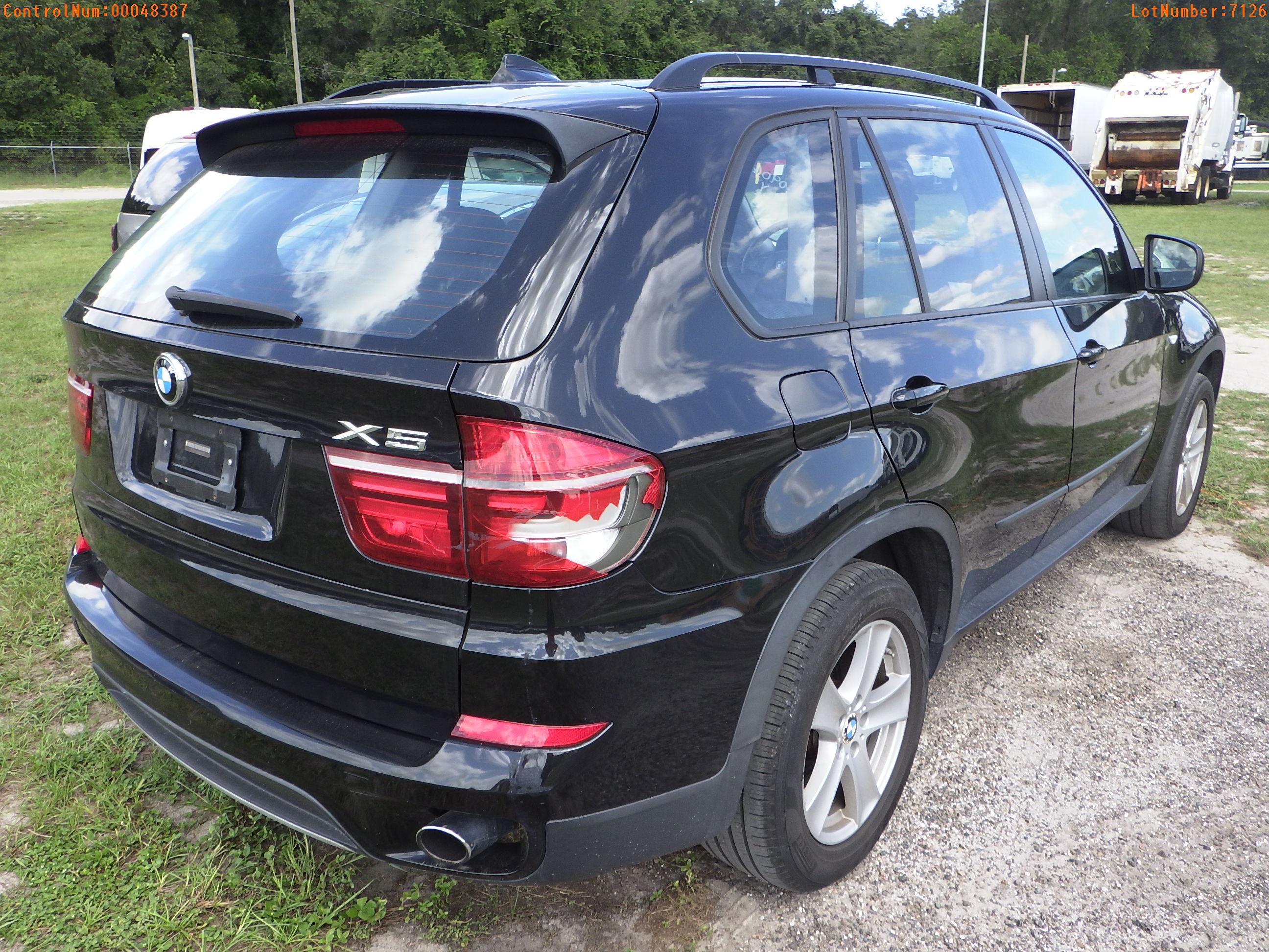 8-07126 (Cars-SUV 4D)  Seller:Private/Dealer 2011 BMW X5