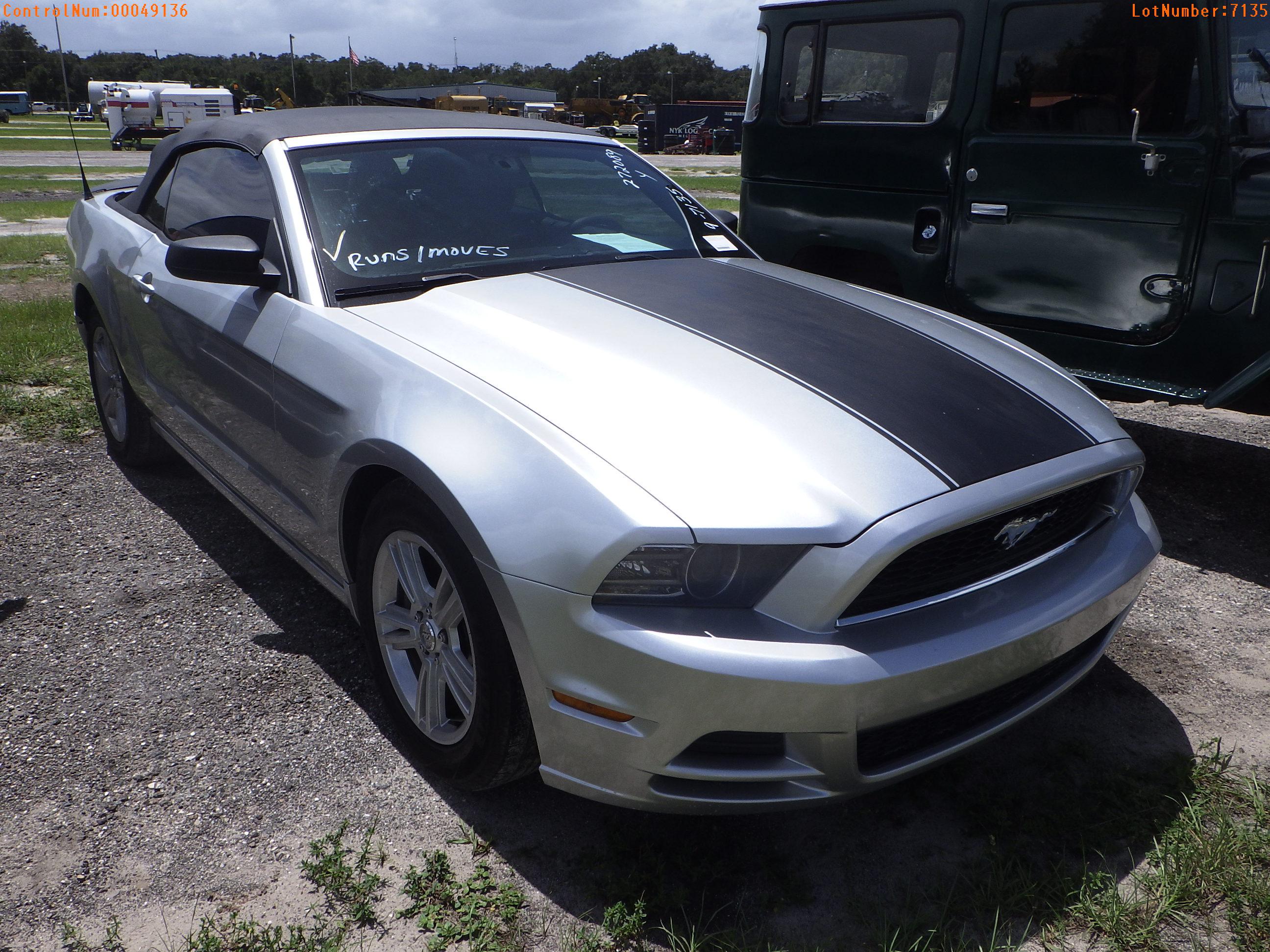 9-07135 (Cars-Convertible)  Seller:Private/Dealer 2014 FORD MUSTANG