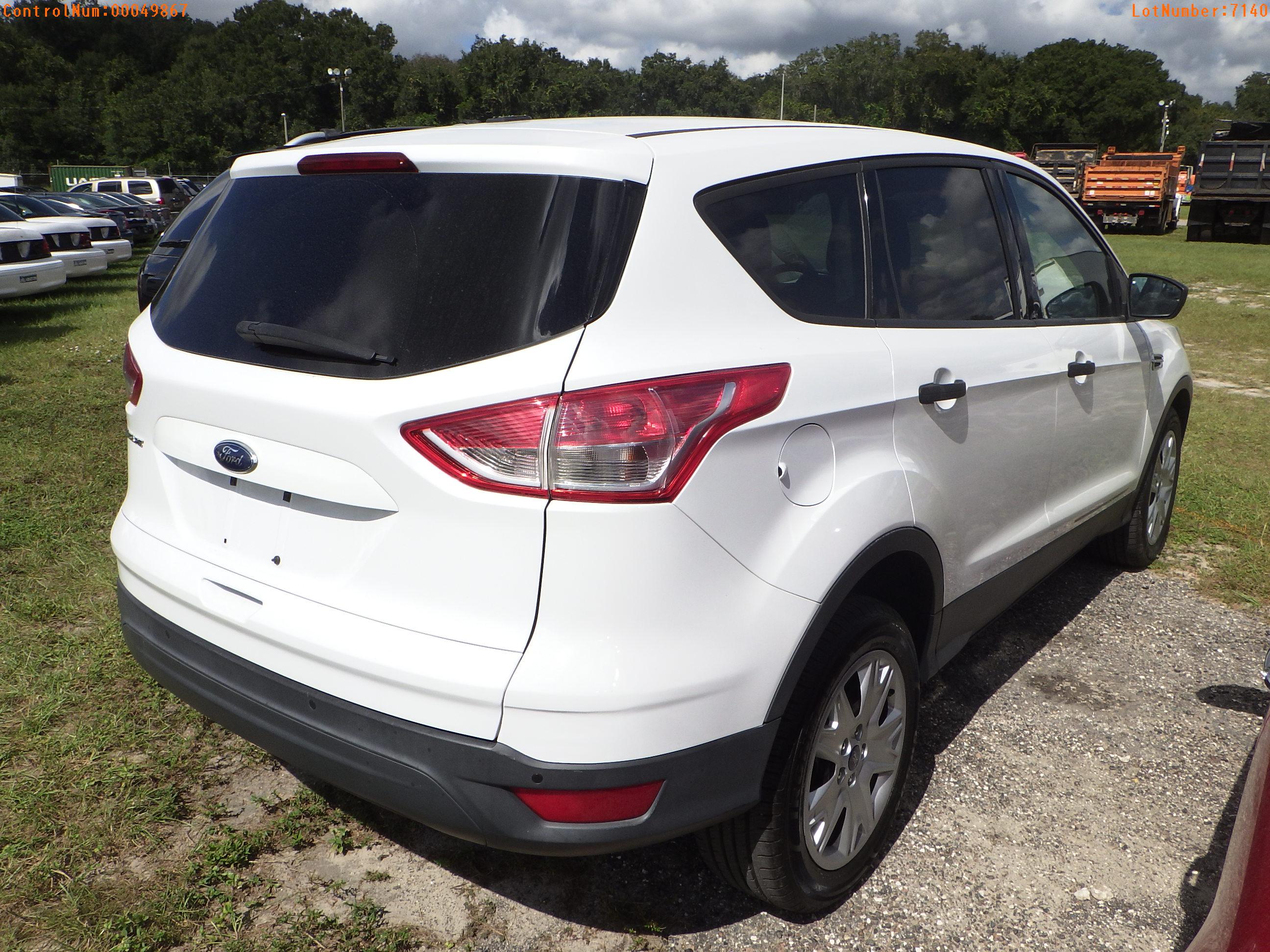 10-07140 (Cars-SUV 4D)  Seller:Private/Dealer 2013 FORD ESCAPE