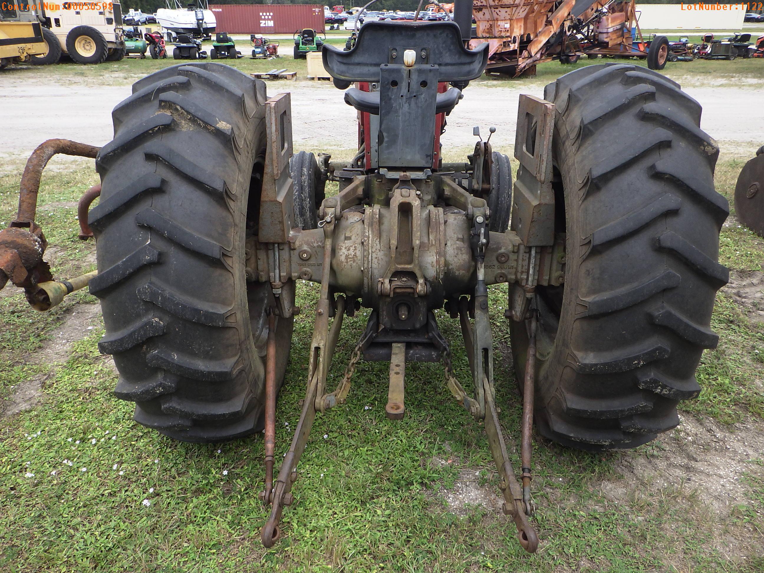 11-01122 (Equip.-Tractor)  Seller:Private/Dealer MASSEY FERGUSON 175 DIESEL TRAC