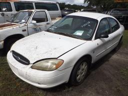 11-05113 (Cars-Sedan 4D)  Seller: Florida State D.J.J. 2001 FORD TAURUS