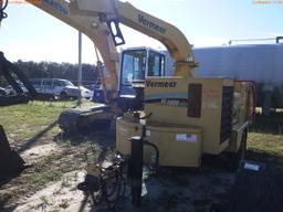 12-01146 (Equip.-Chipper)  Seller: Gov-Manatee County 2006 VERN BC1800XL