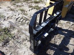 12-01186 (Equip.-Implement- misc.)  Seller:Private/Dealer MAHINDRA SKID STEER LO