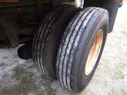 12-08126 (Trucks-Dump)  Seller:Private/Dealer 1991 FORD F800