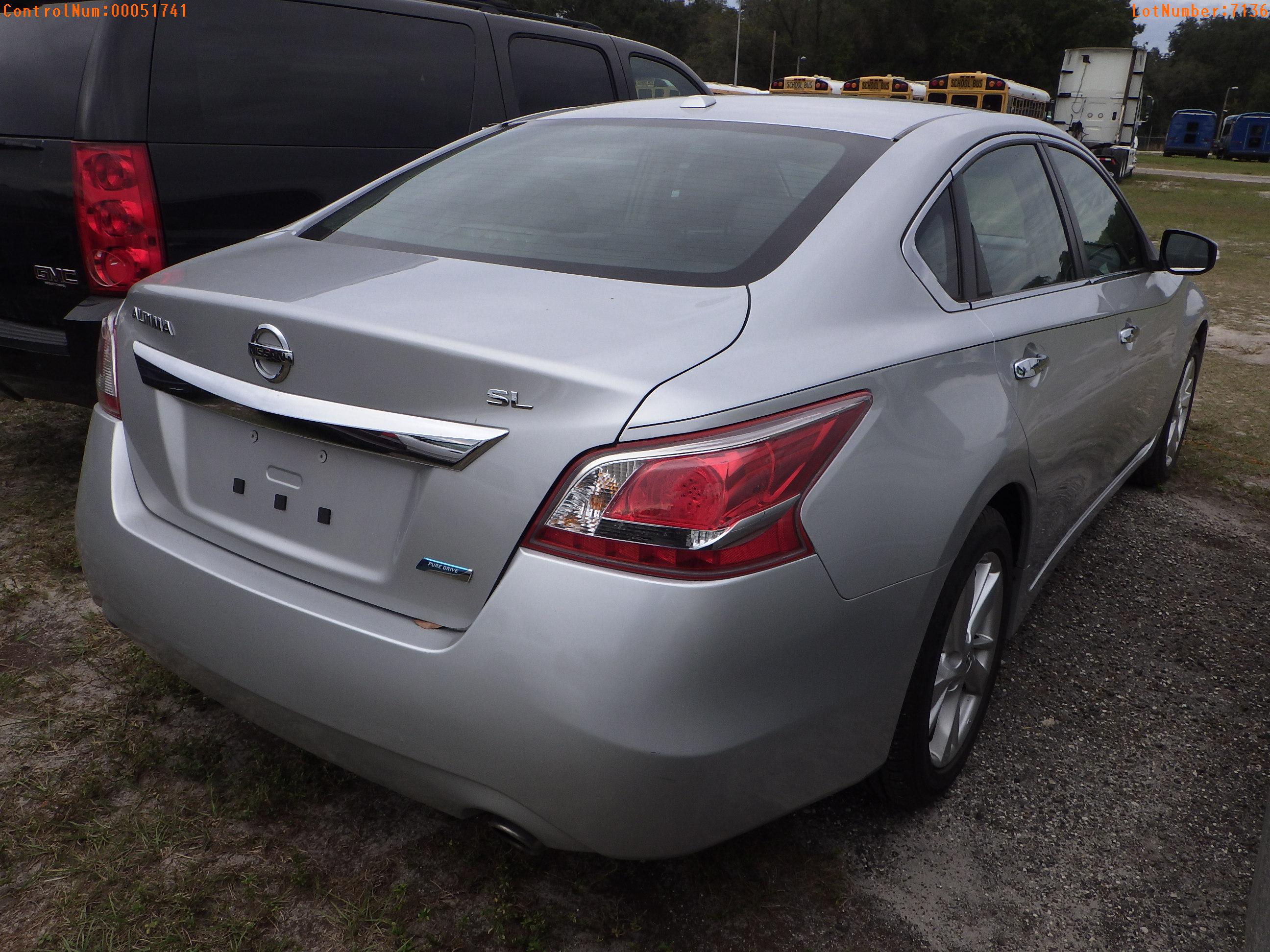 1-07113 (Cars-Sedan 4D)  Seller:Private/Dealer 2013 NISS ALTIMA