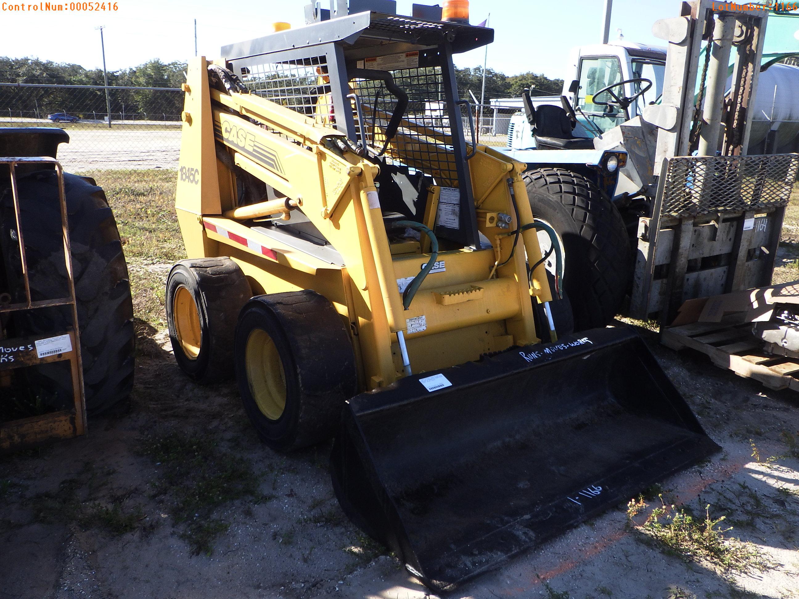 2-01130 (Equip.-Loader- skid steer)  Seller:Private/Dealer CASE 1845C SKID STEER