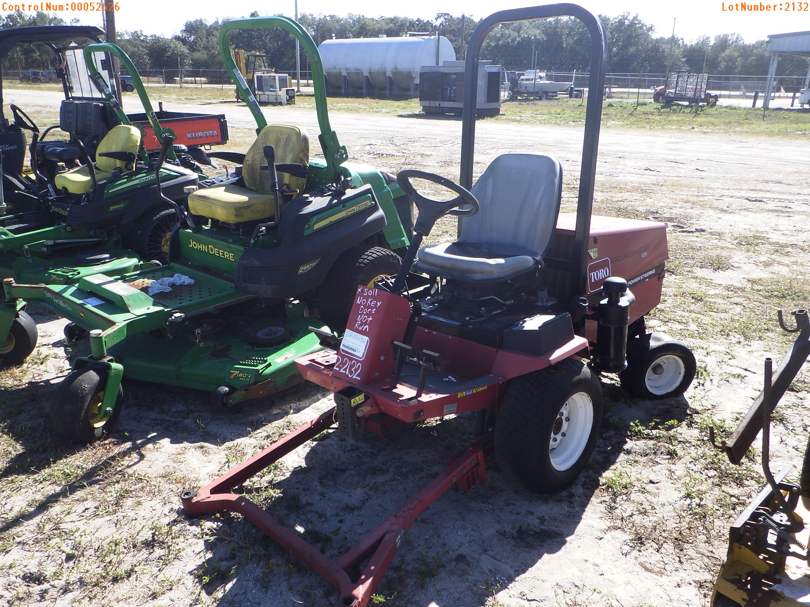 2-02132 (Equip.-Mower)  Seller: Gov-Pinellas County BOCC TORO GROUNDS MASTER 225