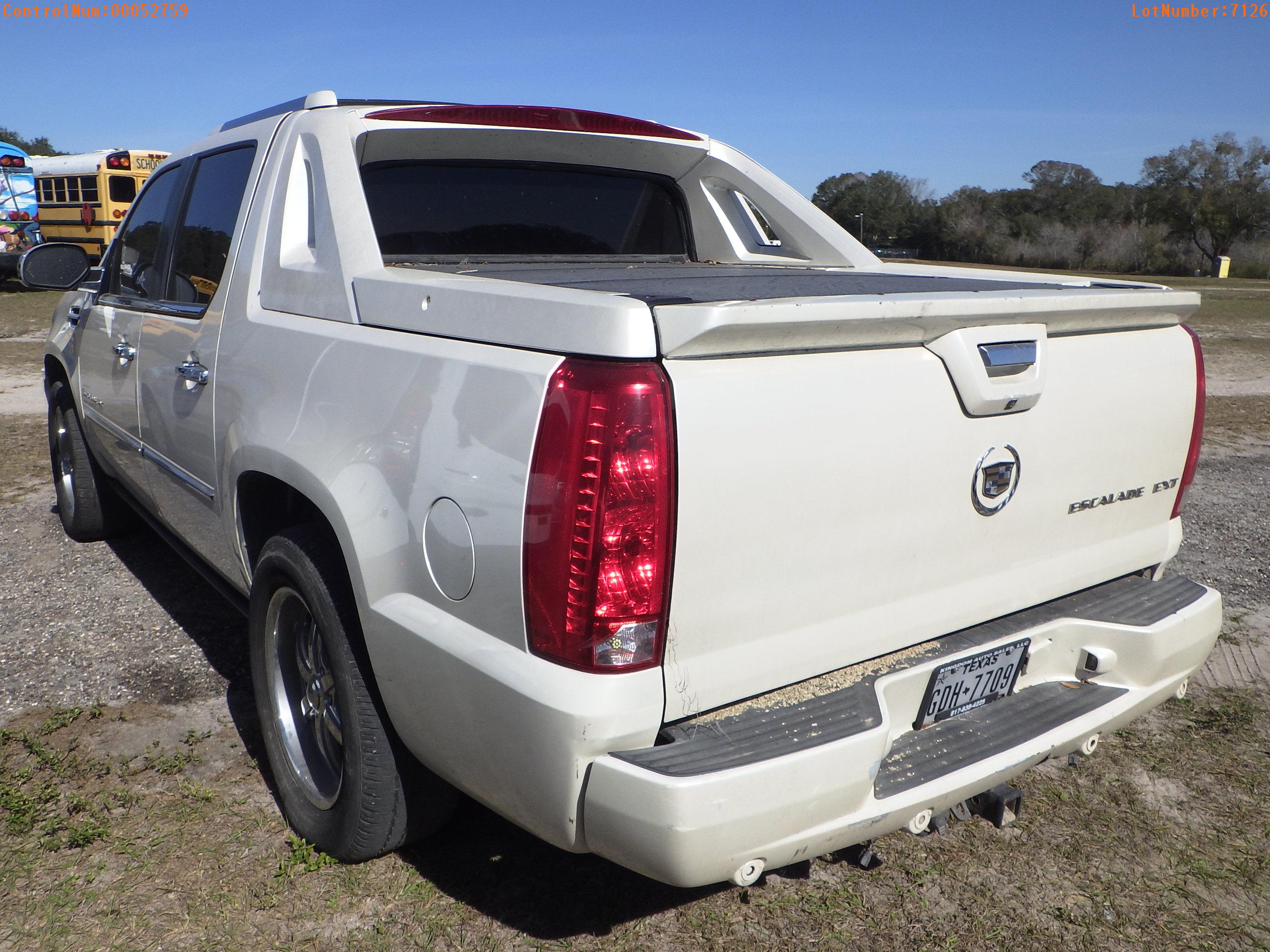 2-07126 (Trucks-Pickup 4D)  Seller:Private/Dealer 2007 CADI ESCALADE