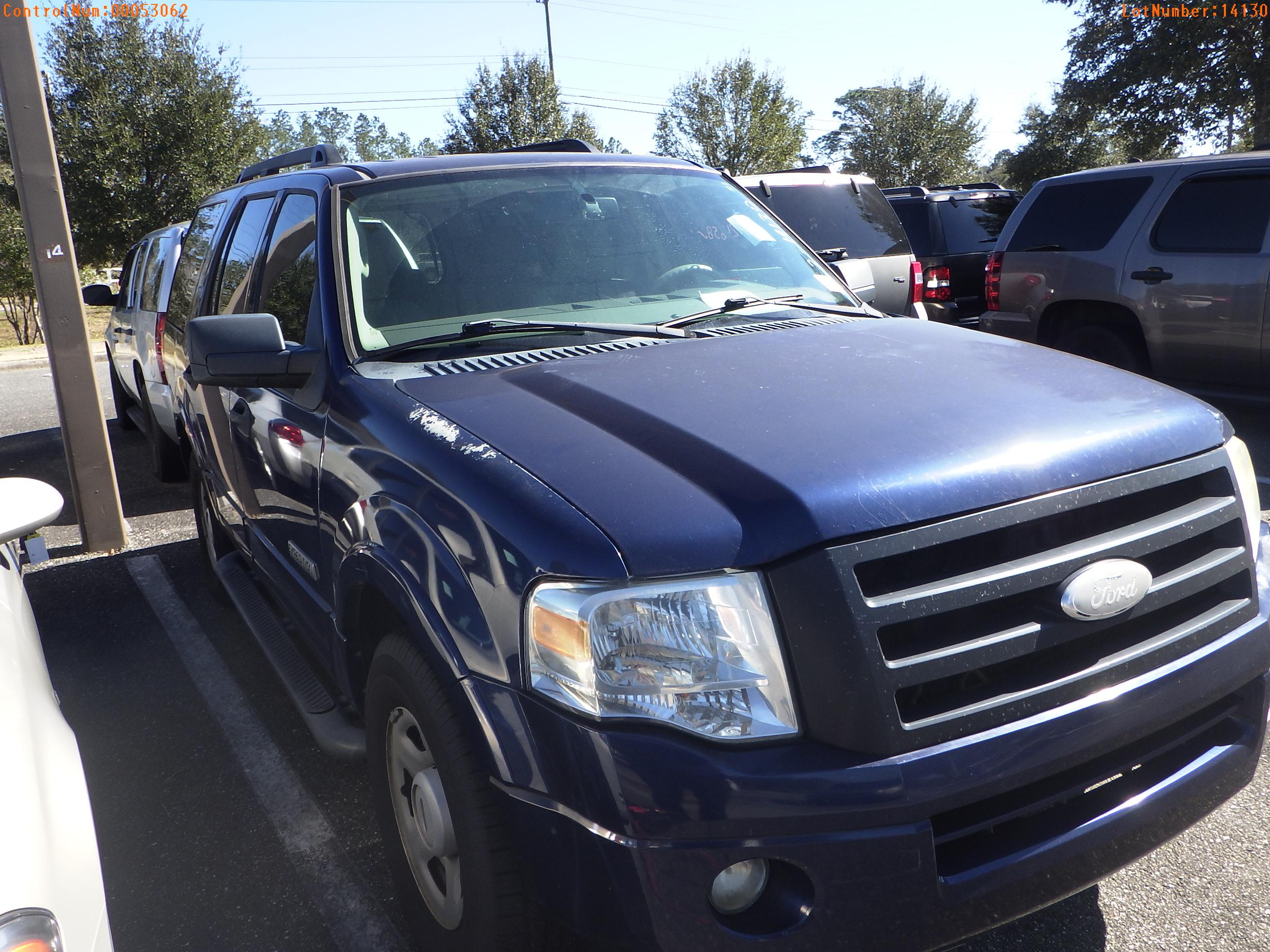 2-14130 (Cars-SUV 4D)  Seller: Florida State D.F.S. 2008 FORD EXPEDITIO