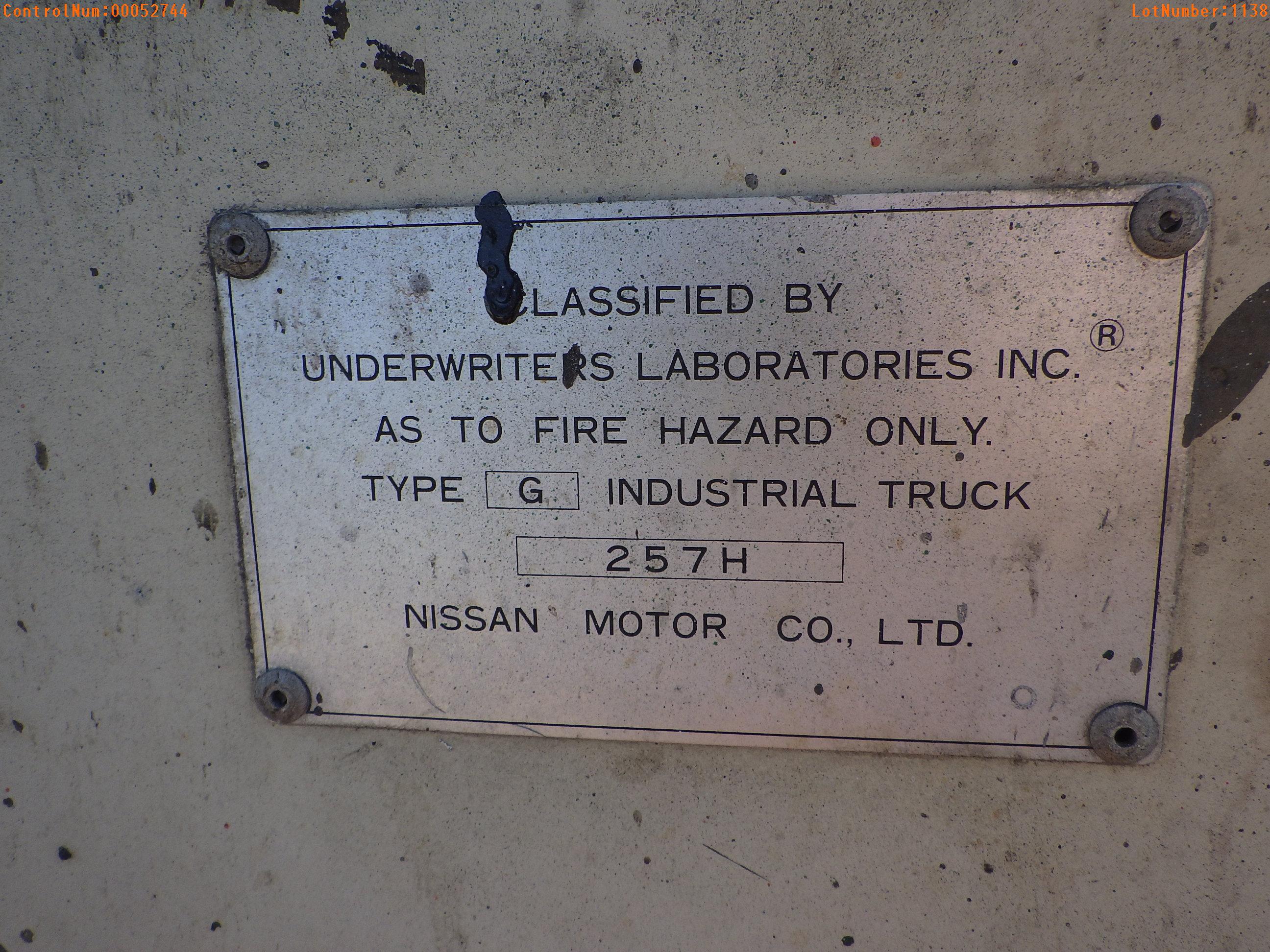 3-01130 (Equip.-Fork lift)  Seller:Private/Dealer NISSAN 40 SOLID TIRE 4000LB CA