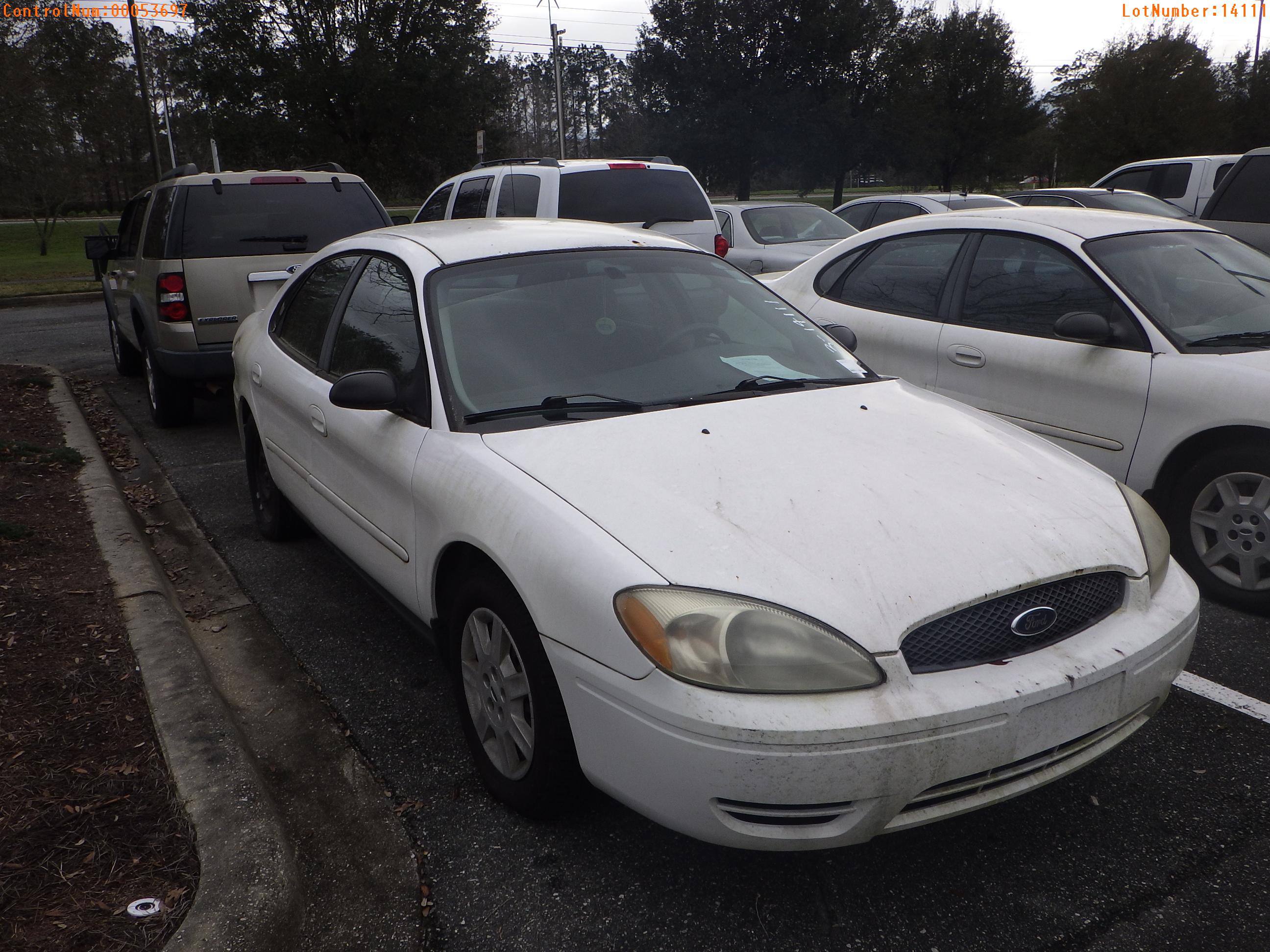 3-14111 (Cars-Sedan 4D)  Seller: Florida State D.O.H. 2006 FORD TAURUS