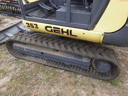 4-01120 (Equip.-Excavator)  Seller:Private/Dealer GEHL NEUSON G3503 RUBBER TRACK