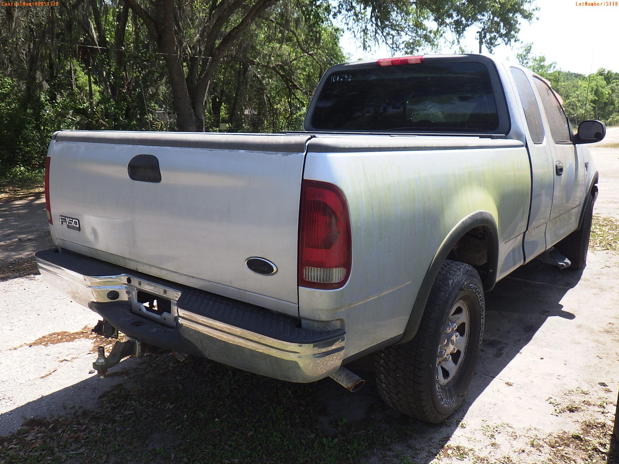 4-05110 (Trucks-Pickup 2D)  Seller: Florida State F.W.C. 2002 FORD F150