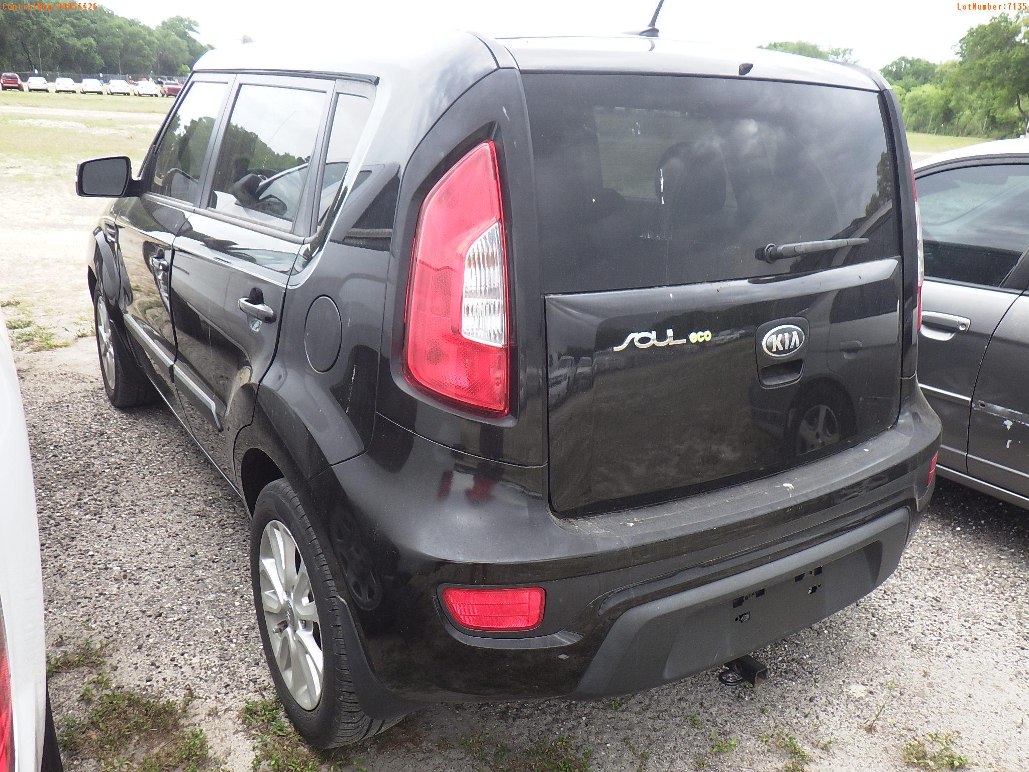 4-07135 (Cars-Hatchback 4D)  Seller:Private/Dealer 2013 KIA SOUL