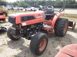 5-01160 (Equip.-Tractor)  Seller:Private/Dealer KUBOTA L5030 TRACTOR WITH 3PT HI