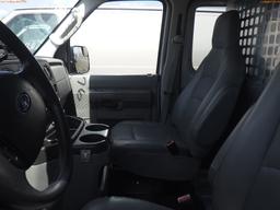 5-08218 (Cars-Van 3D)  Seller: Gov-Hillsborough County Sheriffs 2012 FORD E350