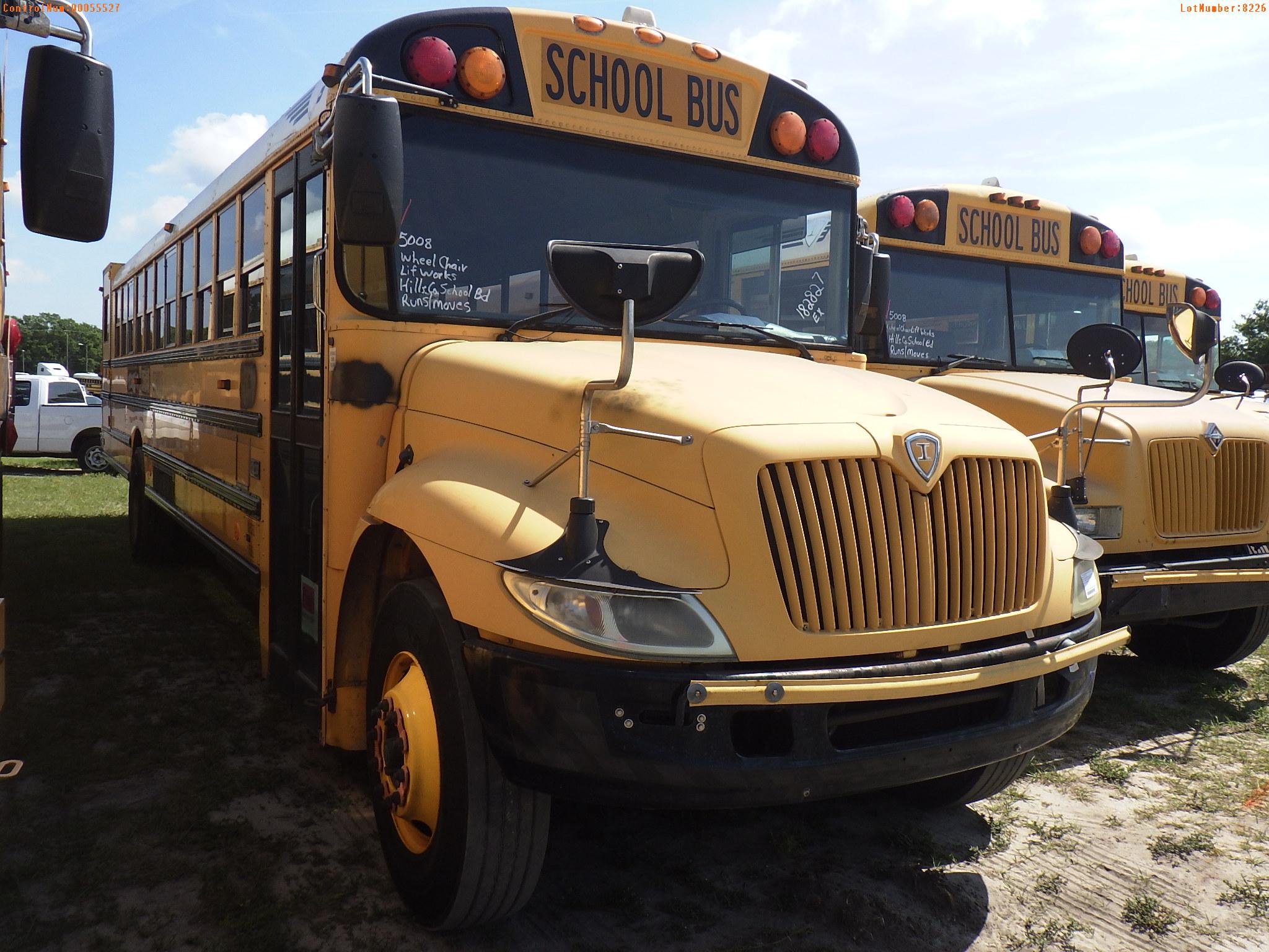 5-08226 (Trucks-Buses)  Seller: Gov-Hillsborough County School 2006 ICCO CE200