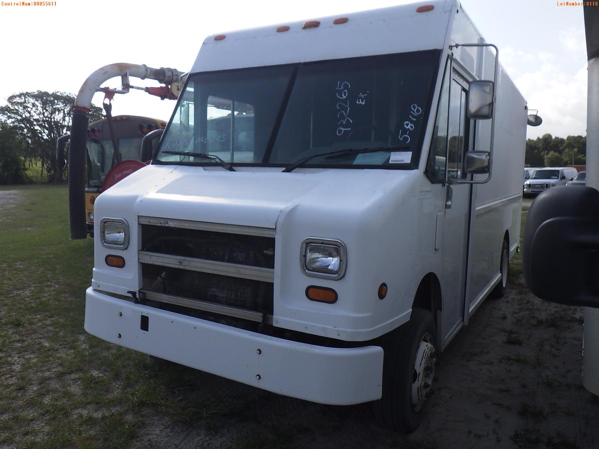 5-08118 (Trucks-Van Step)  Seller:Private/Dealer 1998 FRHT MT45