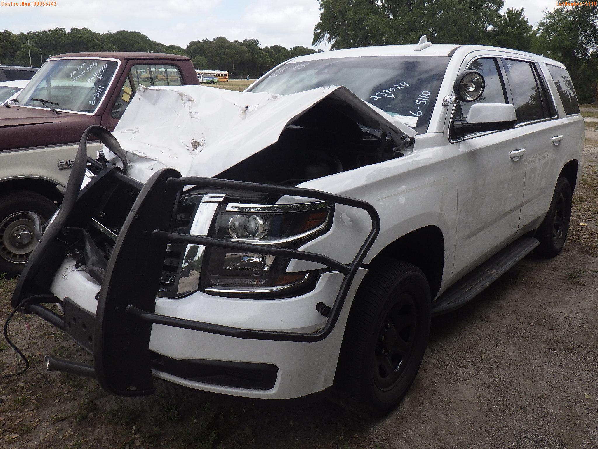 6-05110 (Cars-SUV 4D)  Seller: Gov-Hillsborough County Sheriffs 2020 CHEV TAHOE