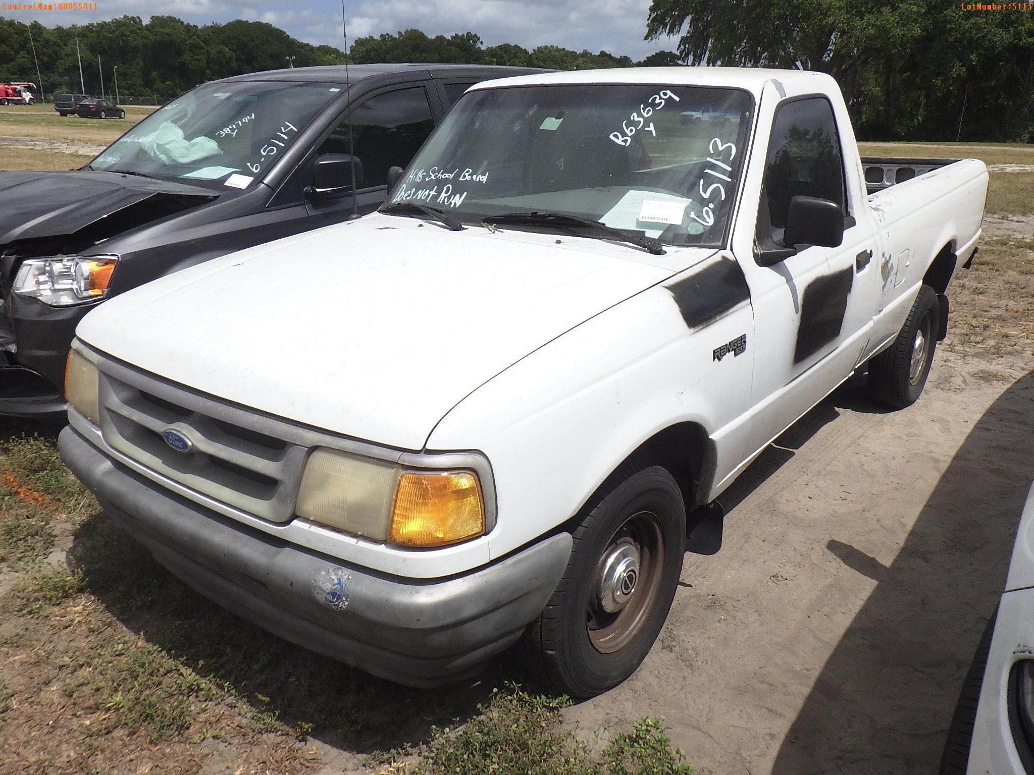 6-05113 (Trucks-Pickup 2D)  Seller: Gov-Hillsborough County School 1995 FORD RAN