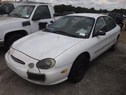 6-05125 (Cars-Sedan 4D)  Seller: Gov-Hillsborough County School 1999 FORD TAURUS