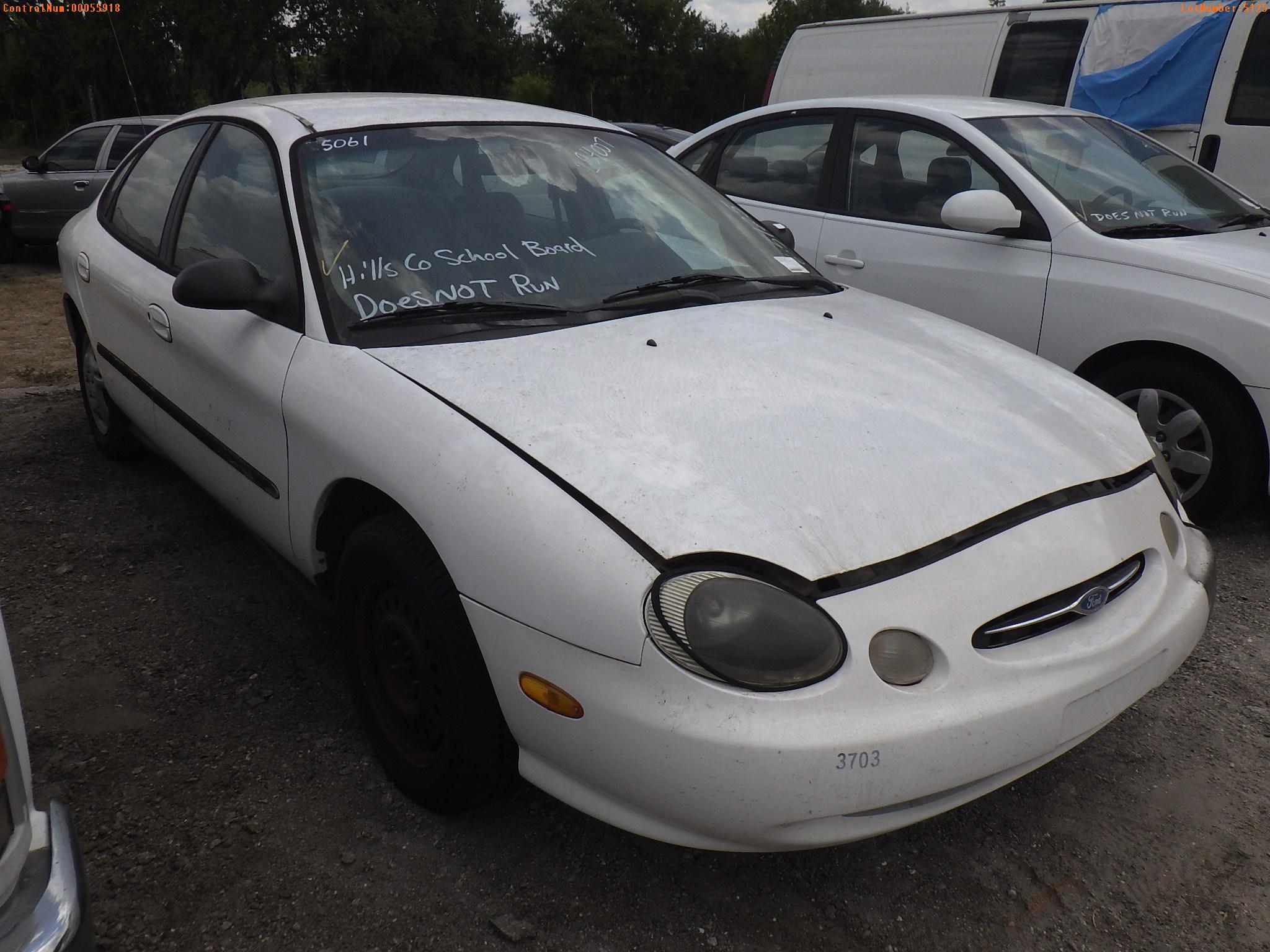 6-05125 (Cars-Sedan 4D)  Seller: Gov-Hillsborough County School 1999 FORD TAURUS