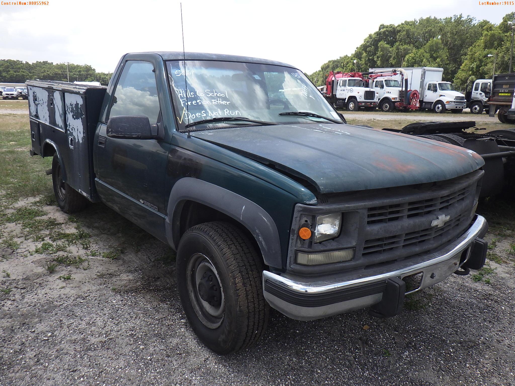 6-09115 (Trucks-Utility 2D)  Seller: Gov-Hillsborough County School 1999 CHEV 35