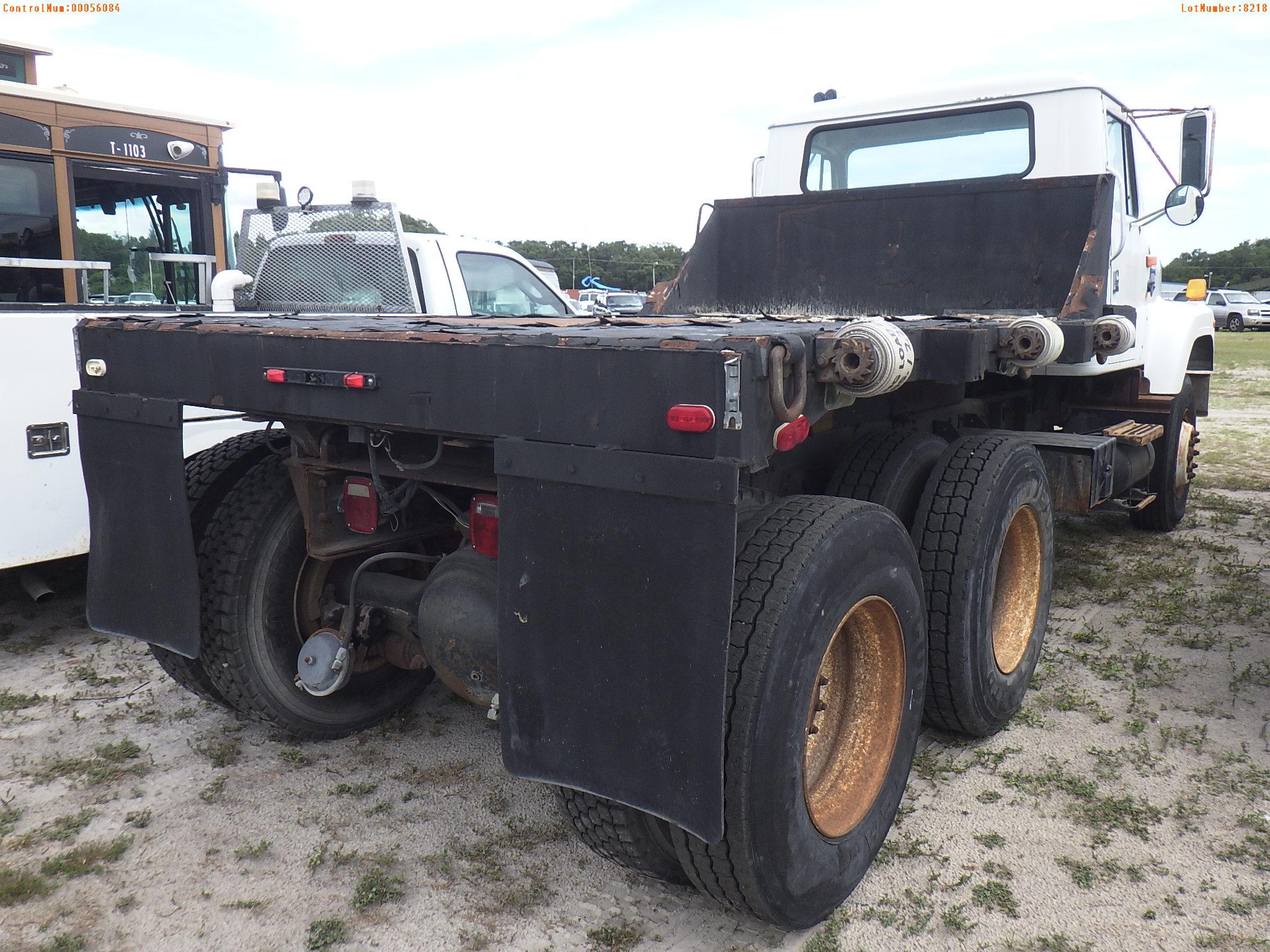 6-08218 (Trucks-Dump)  Seller: Gov-City of St.Petersburg 1996 INTL 2554