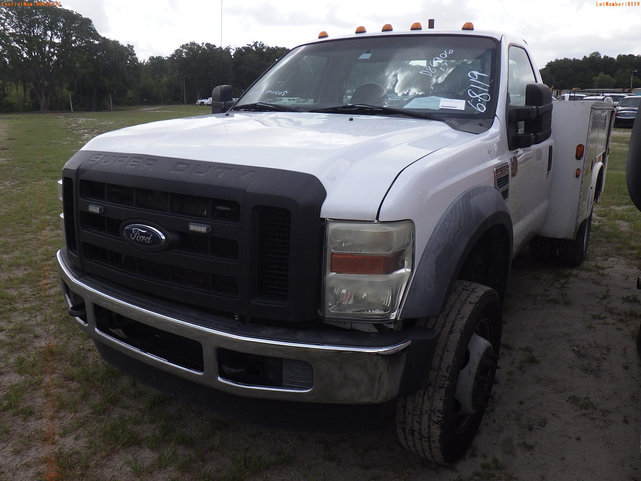 6-08119 (Trucks-Utility 2D)  Seller:Private/Dealer 2008 FORD F550