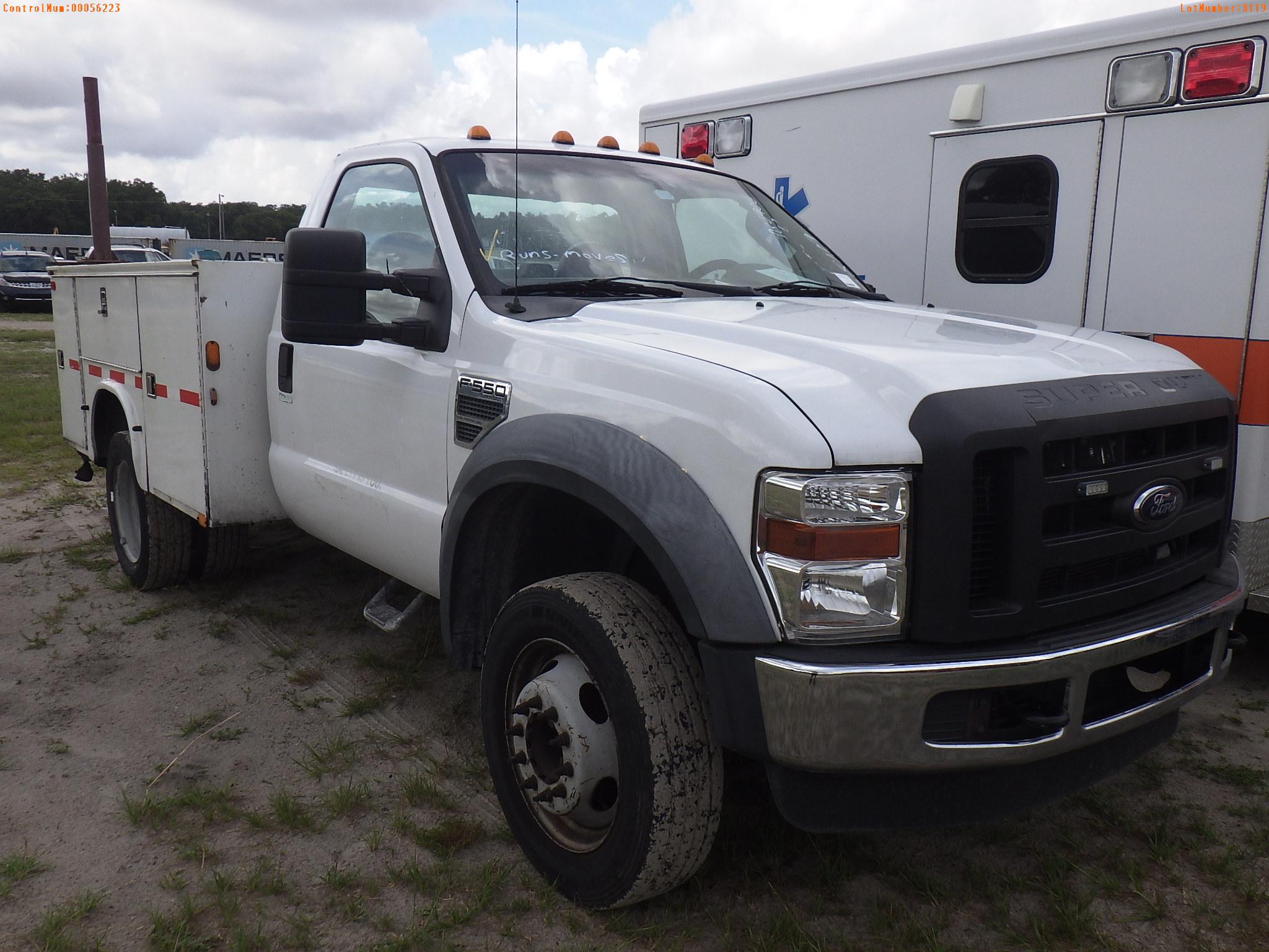 6-08119 (Trucks-Utility 2D)  Seller:Private/Dealer 2008 FORD F550