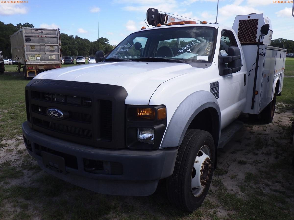 6-08225 (Trucks-Crane)  Seller: Gov-City Of Dunedin 2008 FORD F550