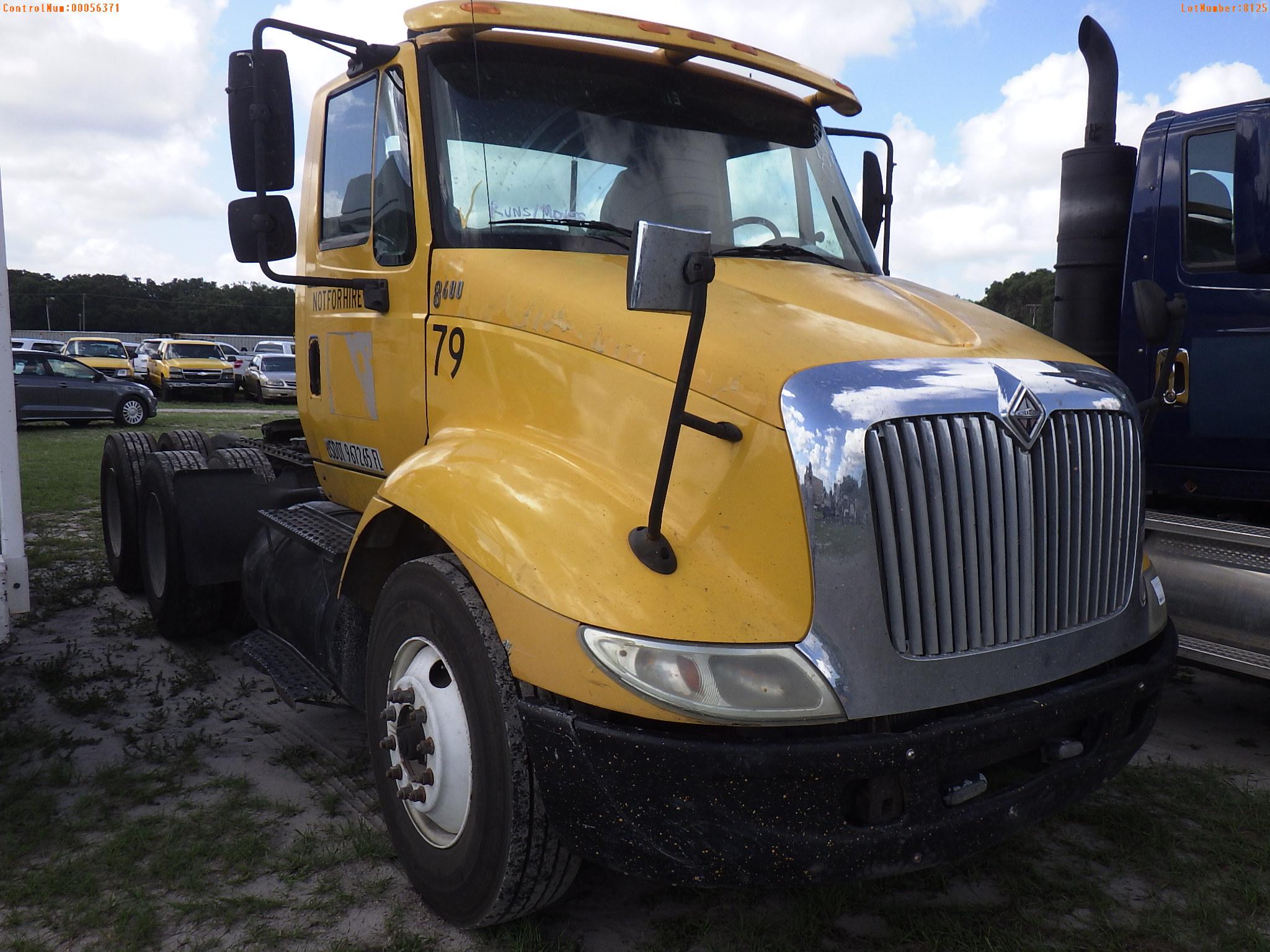 6-08125 (Trucks-Tractor)  Seller:Private/Dealer 2005 INTL 8600