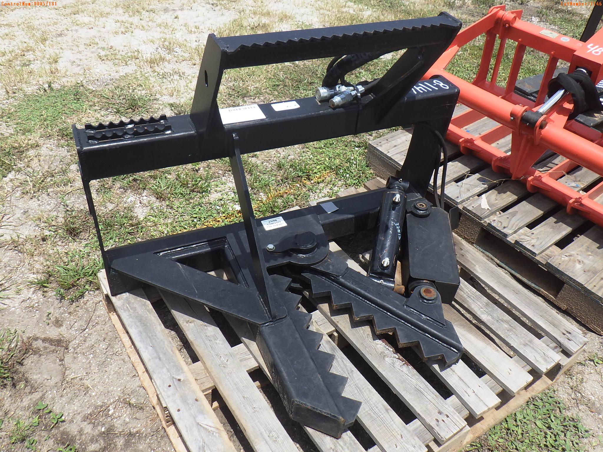 8-01146 (Equip.-Implement Farm)  Seller:Private/Dealer QUICK CONNECT TREE PULLER