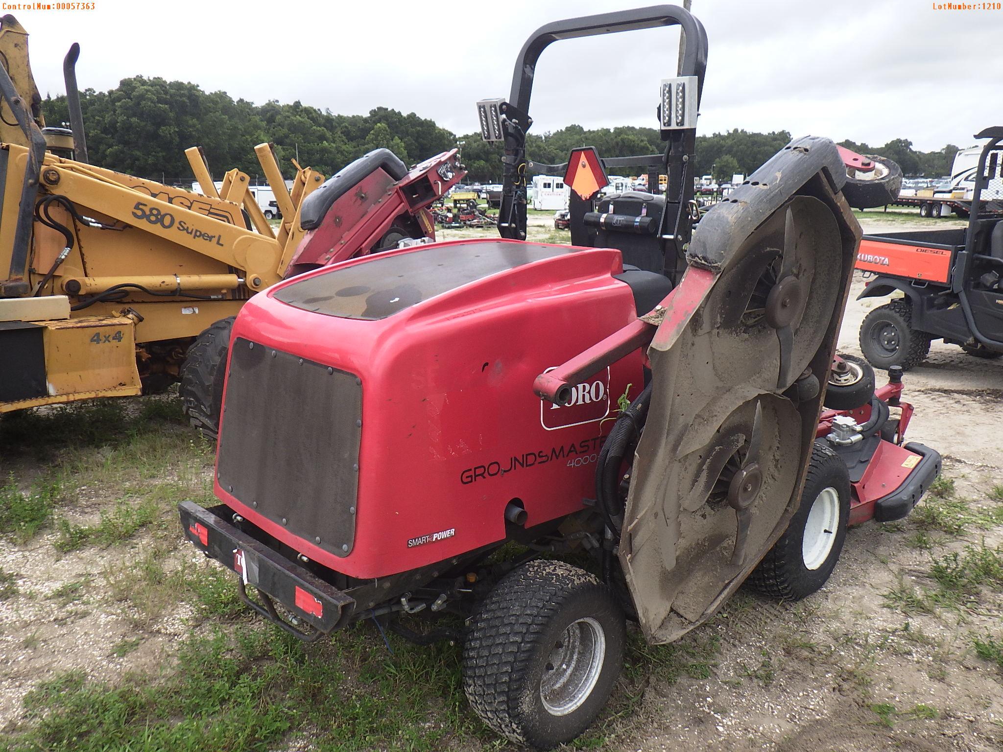 8-01210 (Equip.-Mower)  Seller: Gov-Pinellas County BOCC TORO GROUNDSMASTER 4000