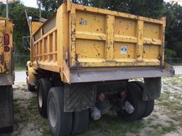 8-08253 (Trucks-Dump)  Seller: Gov-City of Bradenton 2000 STRG L7500