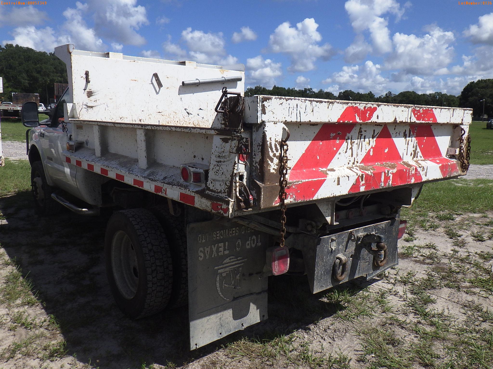 8-08126 (Trucks-Dump)  Seller:Private/Dealer 2004 FORD F450