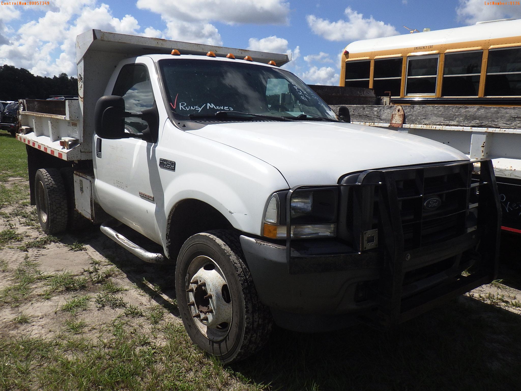 8-08126 (Trucks-Dump)  Seller:Private/Dealer 2004 FORD F450