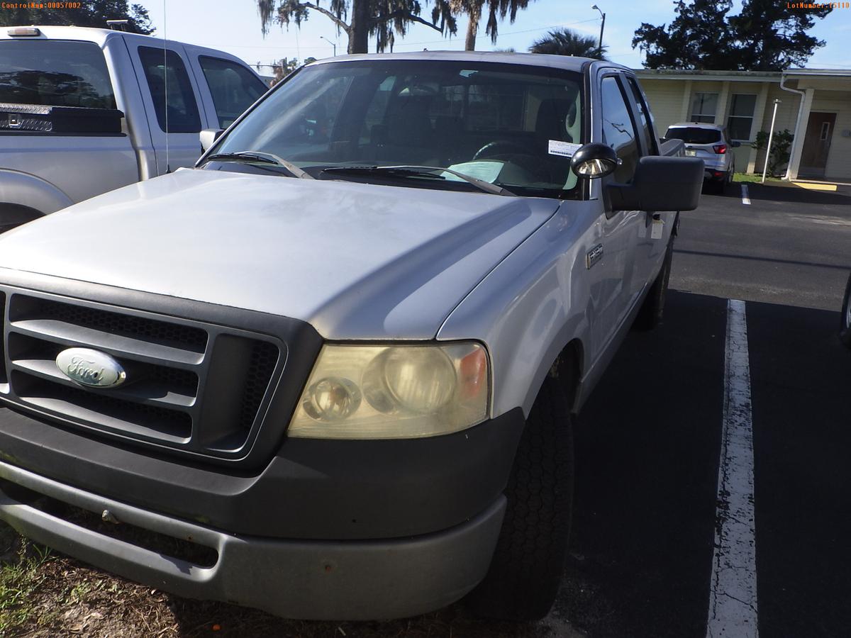 8-15110 (Trucks-Pickup 4D)  Seller: Florida State F.W.C. 2008 FORD F150