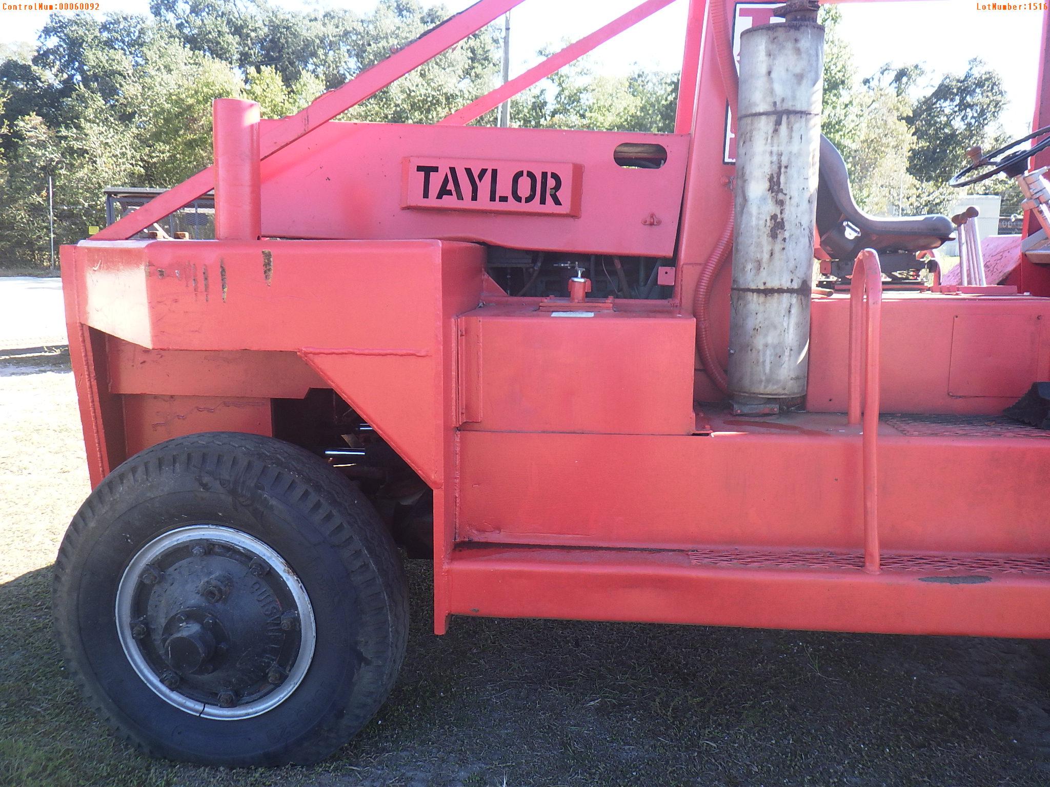 12-01172 (Equip.-Fork lift)  Seller: Florida State D.O.T. TAYLOR Y-22-BWO FORK L