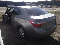 12-05117 (Cars-Sedan 4D)  Seller: Gov-Hillsborough County Sheriffs 2016 TOYT COR