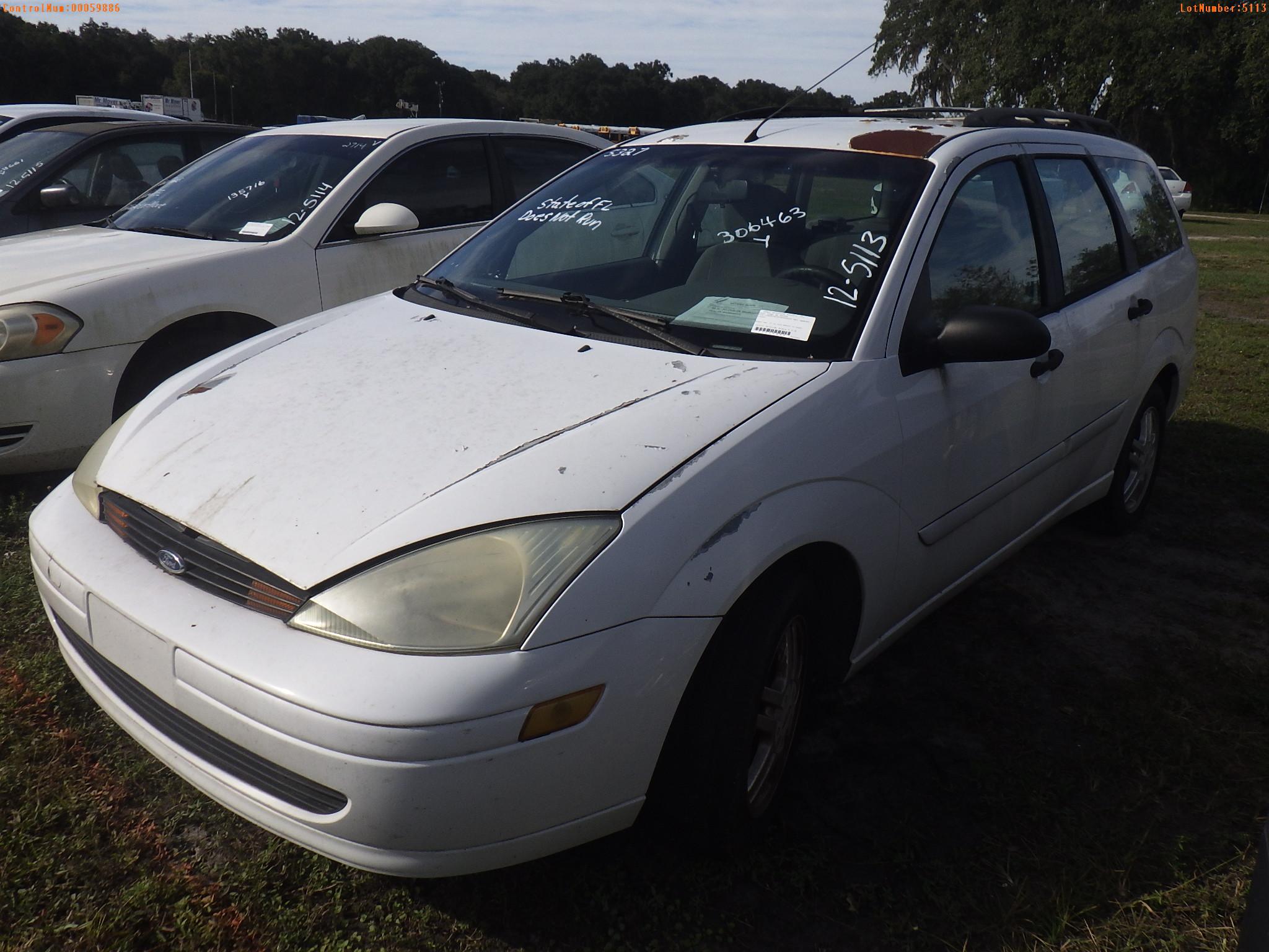 12-05113 (Cars-Sedan 4D)  Seller: Florida State D.O.H. 2001 FORD FOCUS