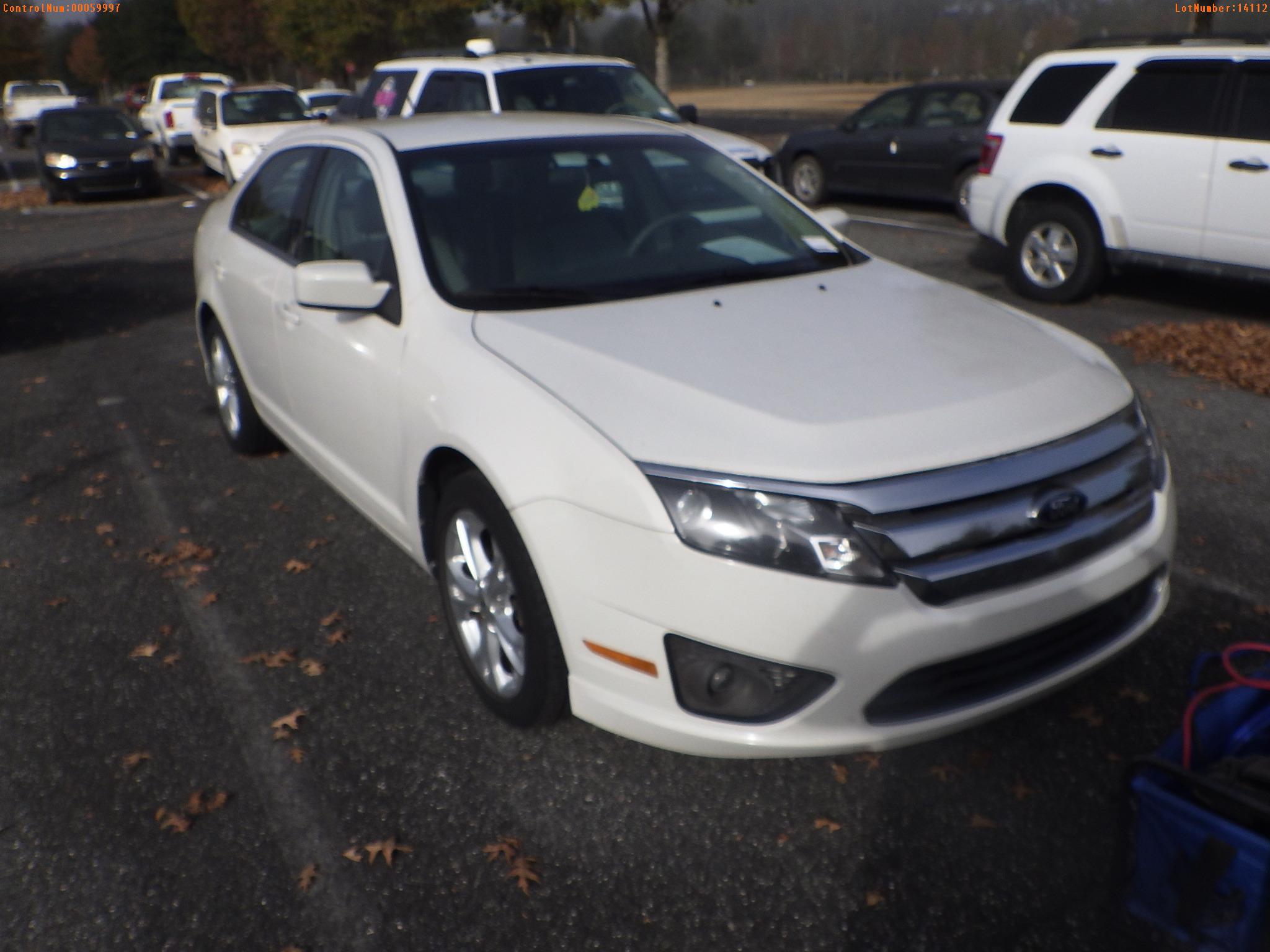 12-14112 (Cars-Sedan 4D)  Seller: Florida State A.T.T. 2012 FORD FUSION