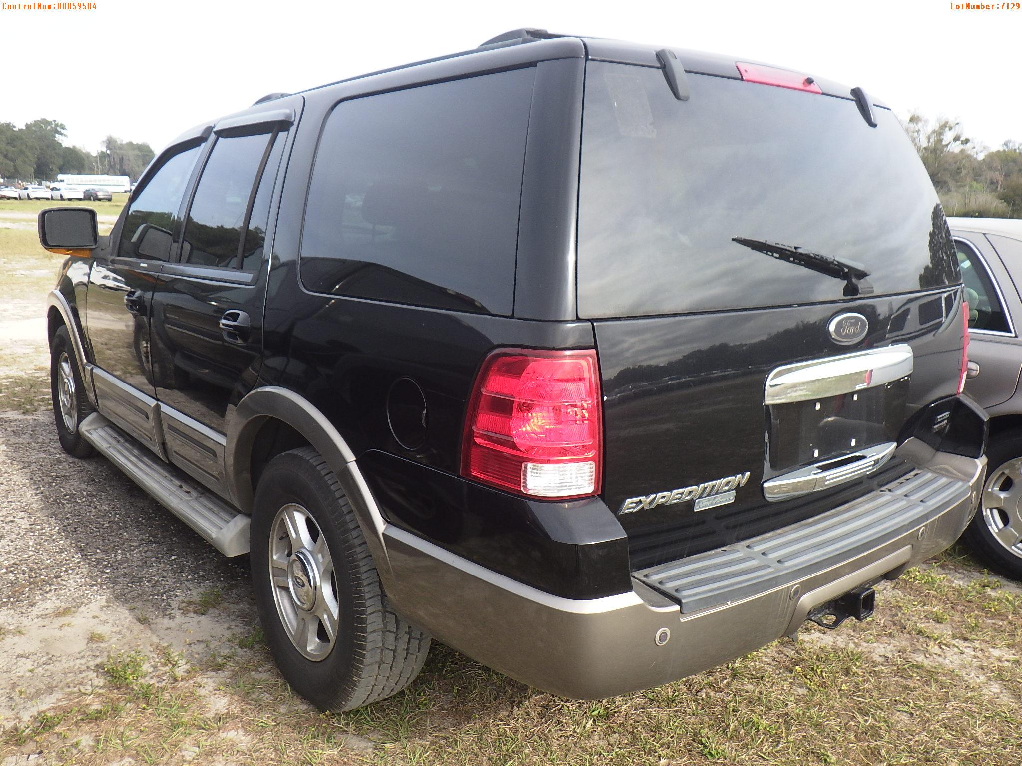 2-07129 (Cars-SUV 4D)  Seller:Private/Dealer 2004 FORD EXPEDITIO