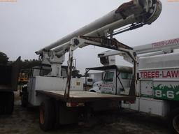 2-08121 (Trucks-Aerial lift)  Seller:Private/Dealer 1999 INTL 4700