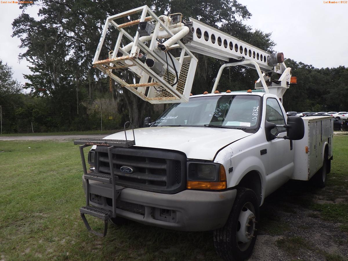 10-08132 (Trucks-Aerial lift)  Seller:Private/Dealer 1999 FORD F450