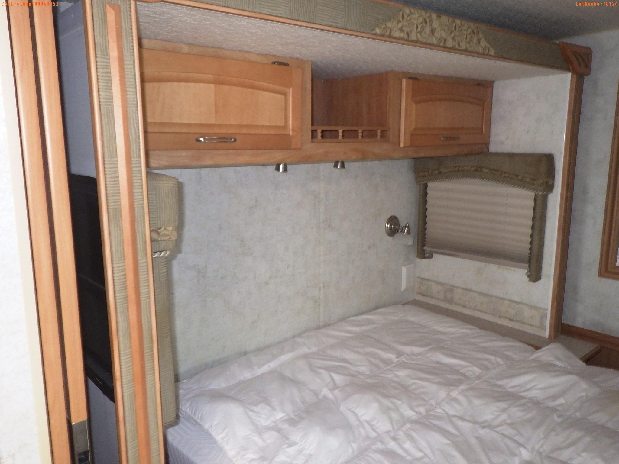 1-08114 (Cars-Motorhome)  Seller:Private/Dealer 2005 ITAS SUNCRUISR