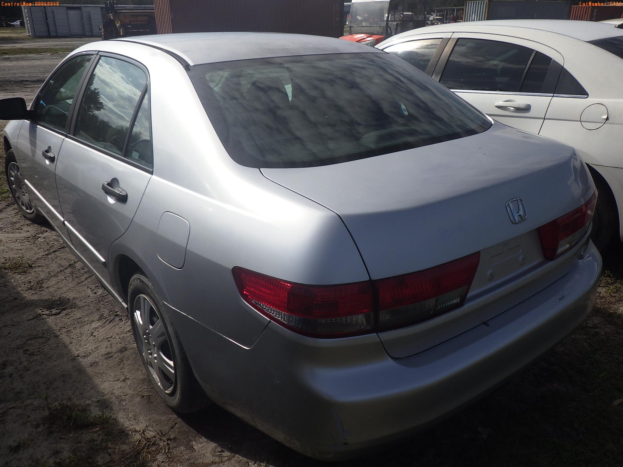 2-05116 (Cars-Sedan 4D)  Seller:Private/Dealer 2004 HOND ACCORD