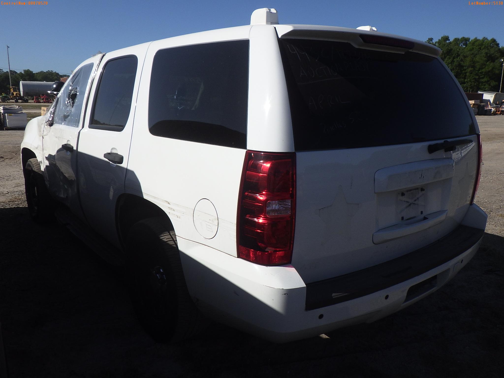 4-05130 (Cars-SUV 4D)  Seller: Gov-Pinellas County Sheriffs Ofc 2013 CHEV TAHOE